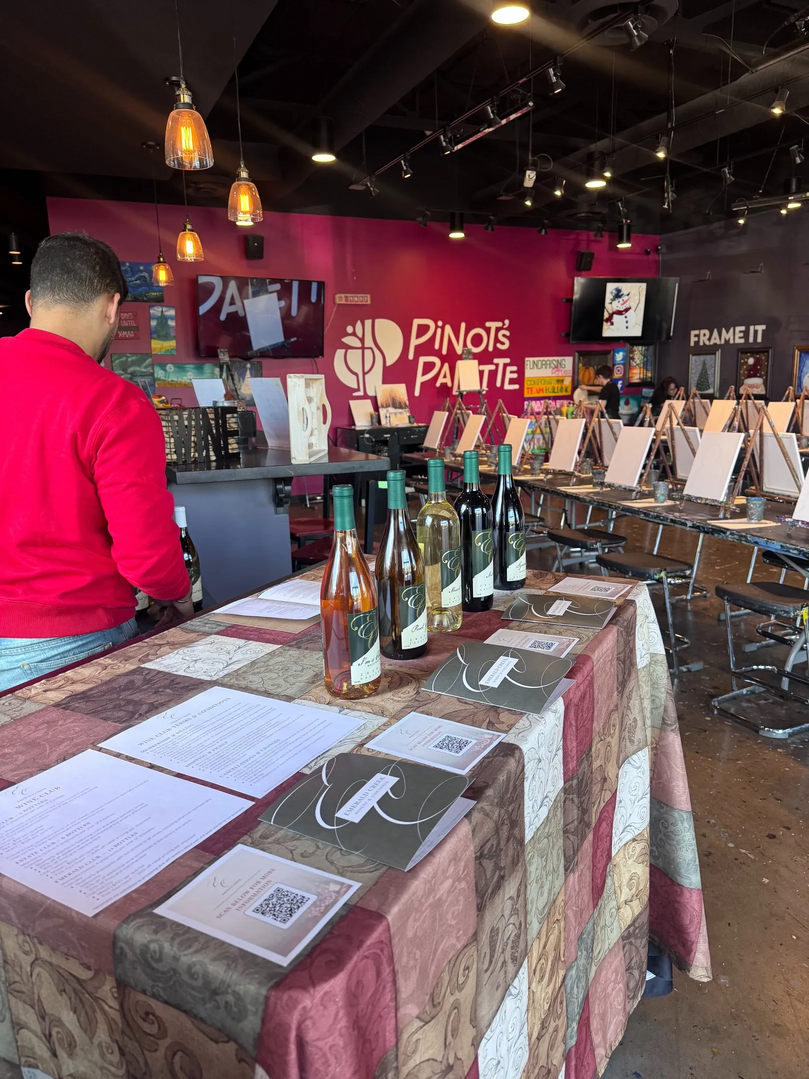 Emerald Creek Winery and Vineyards, image 4